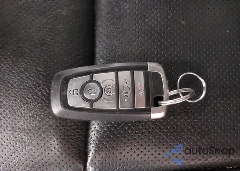 2018 Ford F-150 Lariat z USA, uszkodzony, nr VIN 1FTEW1EP3JFB37013